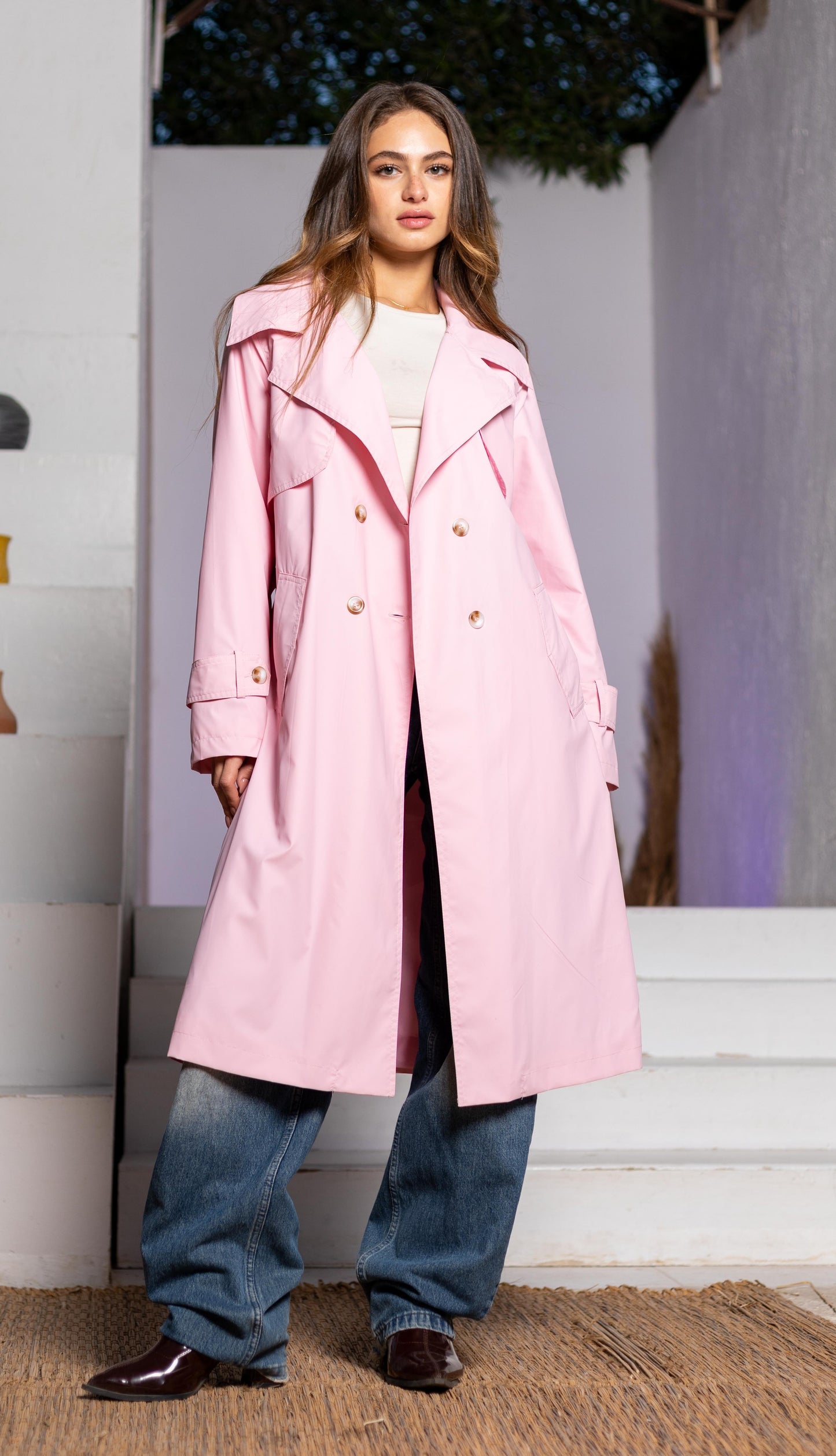 Waterproof leather trench coat, lined and water-resistant